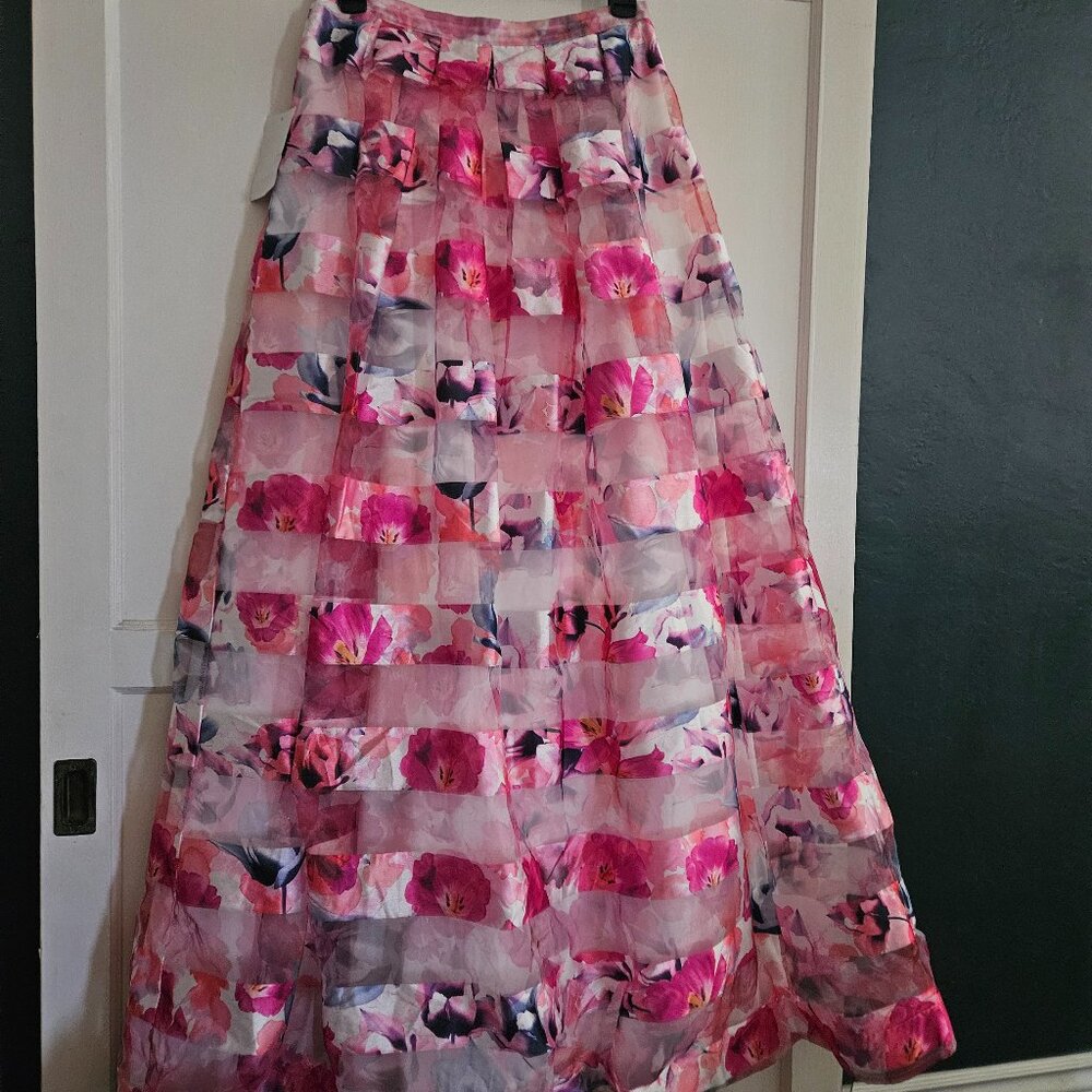 Sequin hearts skirt